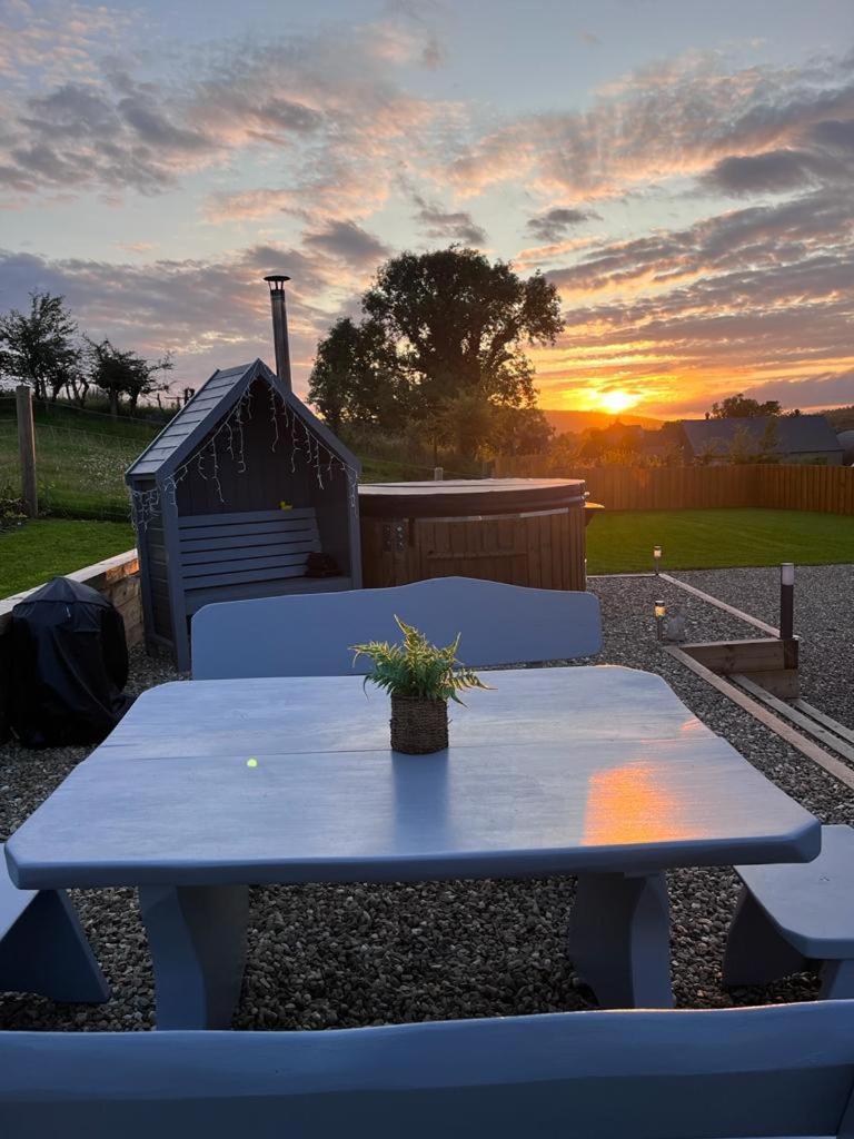 Kingarrow Cottage โอมากห์ ภายนอก รูปภาพ
